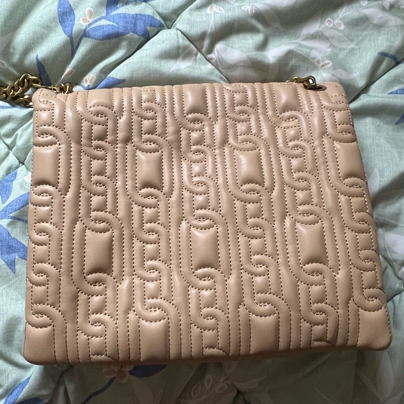H&M Quilted Beige purse NEVER USED with no tags (impulse buy) - Picture 5 of 5